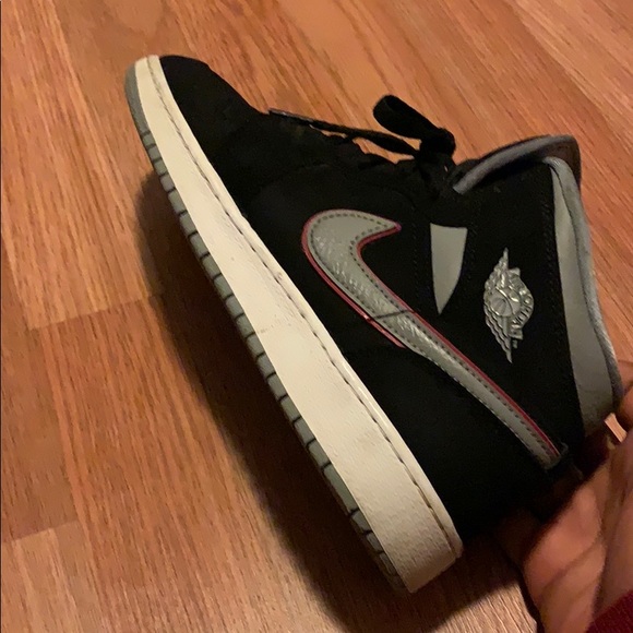 Good condition Jordan. used once - Picture 1 of 2